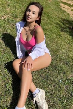 Mia