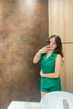 Clara