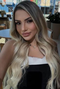 Chloe