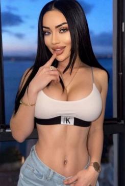 Yasmine