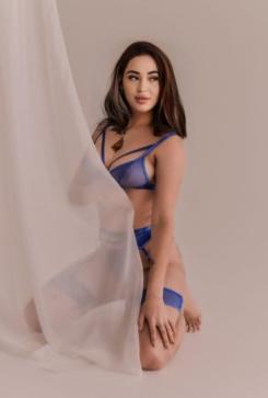 Bella